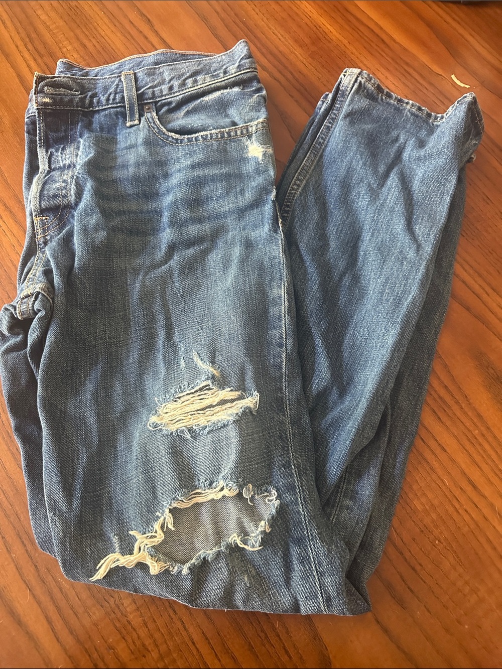 Hollister Blue Distressed Back-Pocket Jeans